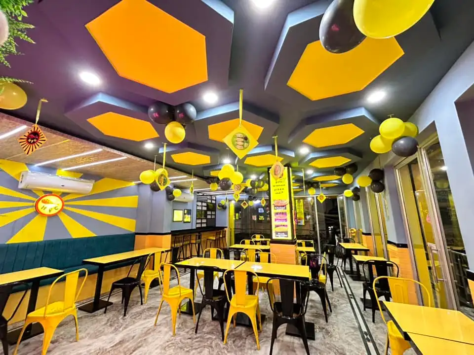 4267519572346331597104902726783689387041490n 1  near me interiors community Restaurant Interior Design Ideas for New Café Owners in Park Street